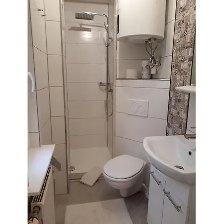 2 Saupe Comfortable Holiday home Schaprode